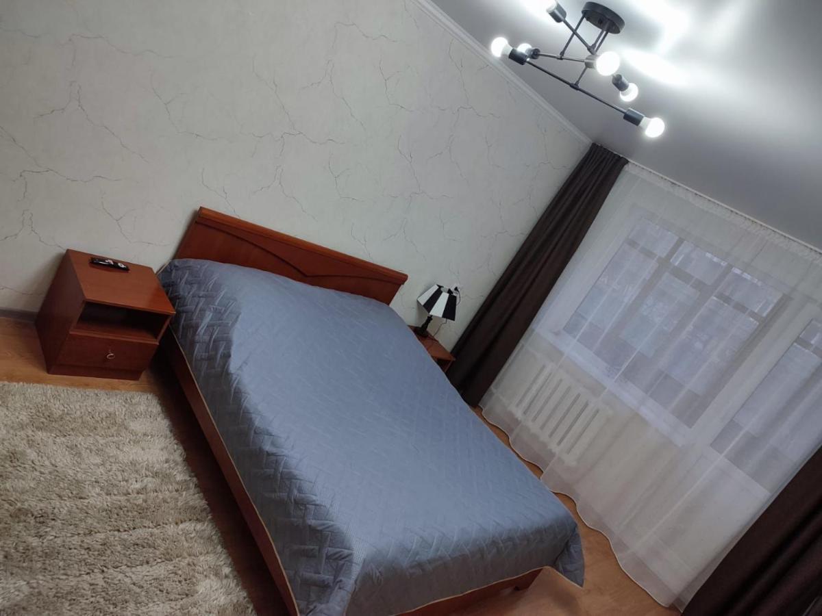 Ауэзова Appartement Petropavlovsk Buitenkant foto