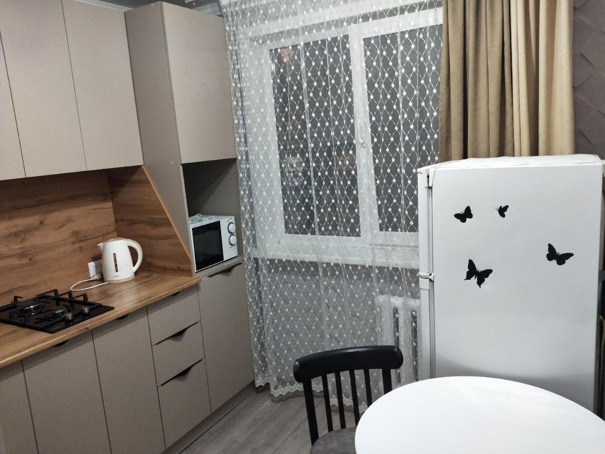 Ауэзова Appartement Petropavlovsk Buitenkant foto