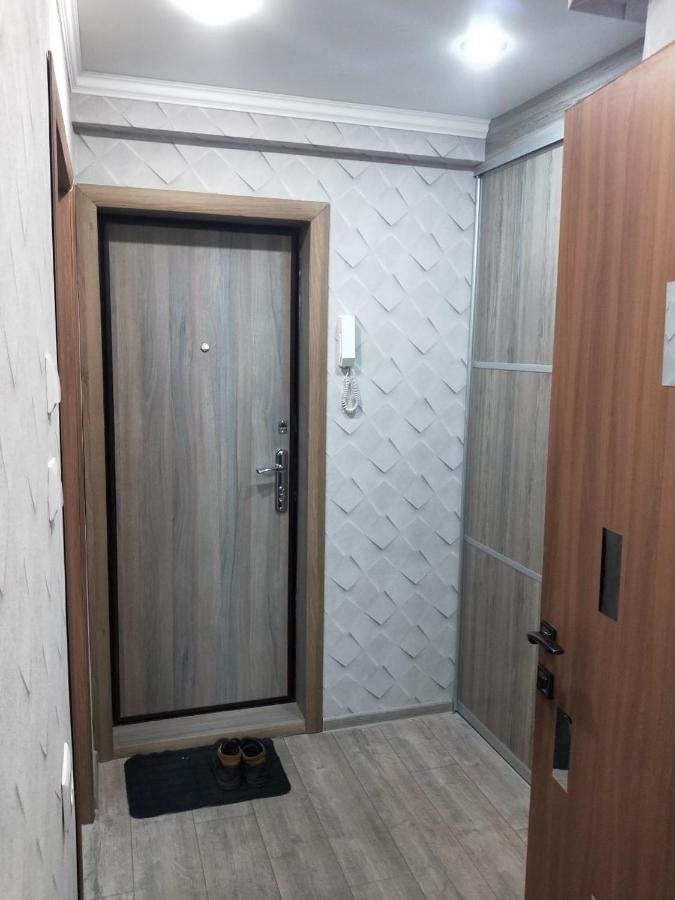 Ауэзова Appartement Petropavlovsk Buitenkant foto