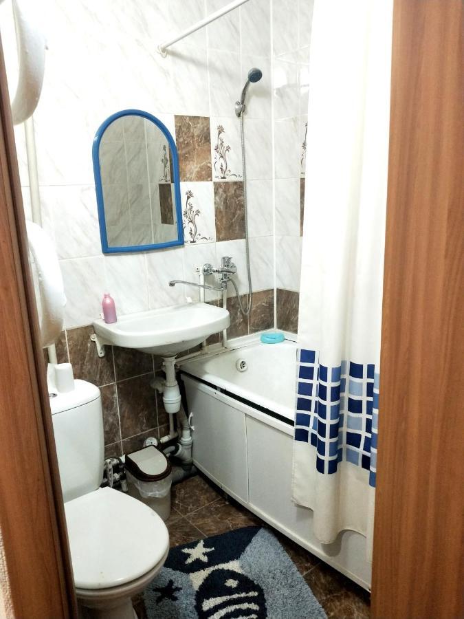 Ауэзова Appartement Petropavlovsk Buitenkant foto